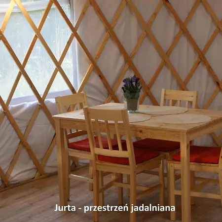 I Jurta Nad Rzeka Apartment Koscierzyna